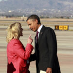 Jan Brewer gives President Obama the Finder... Sort of.